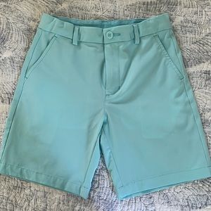 Vineyard vines performance breaker short